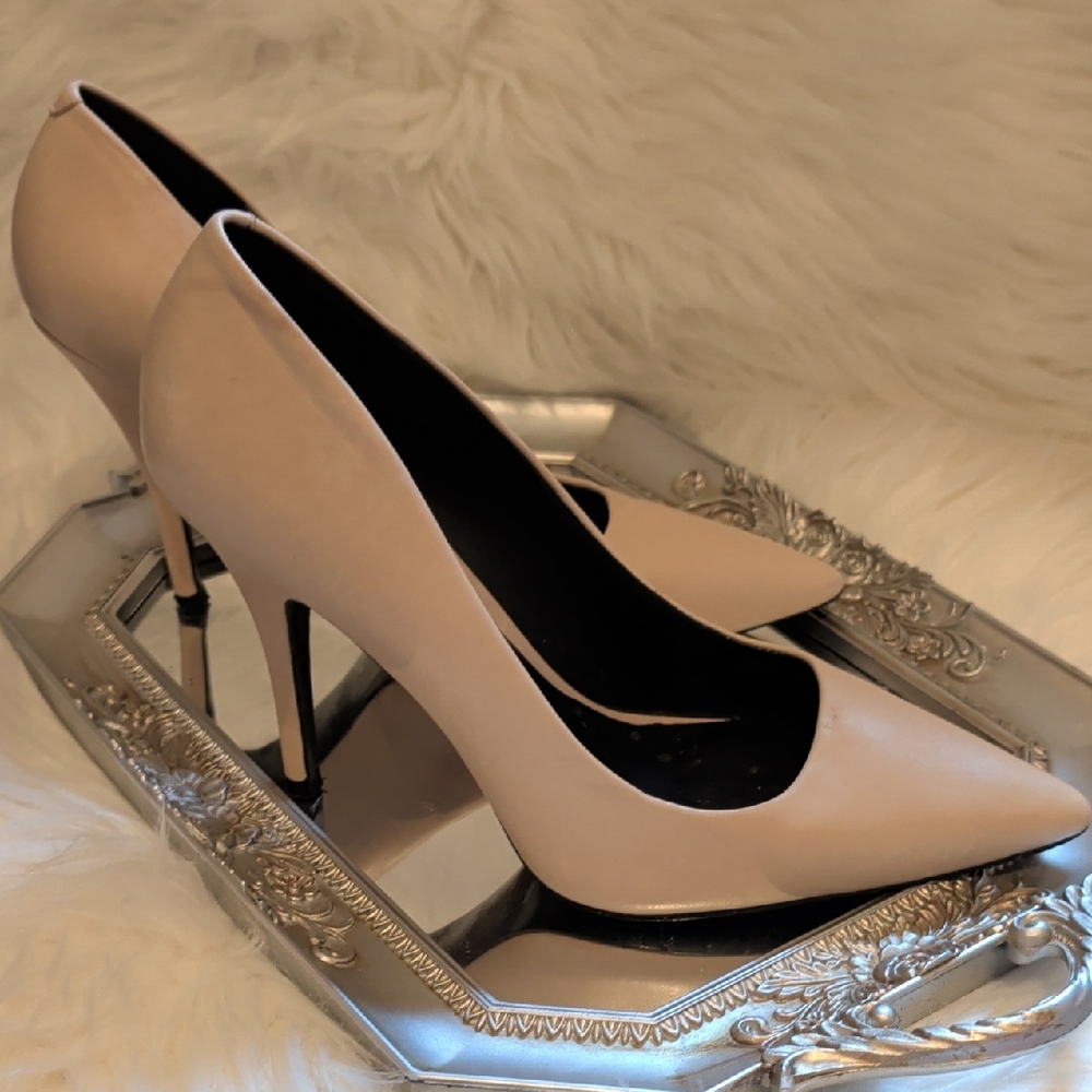 Aldo Classic Cream Heels